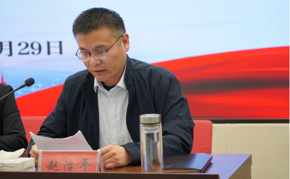 市產(chǎn)業(yè)集團(tuán)召開(kāi)黨員大會(huì)選舉直屬單位黨委、紀(jì)委671.png